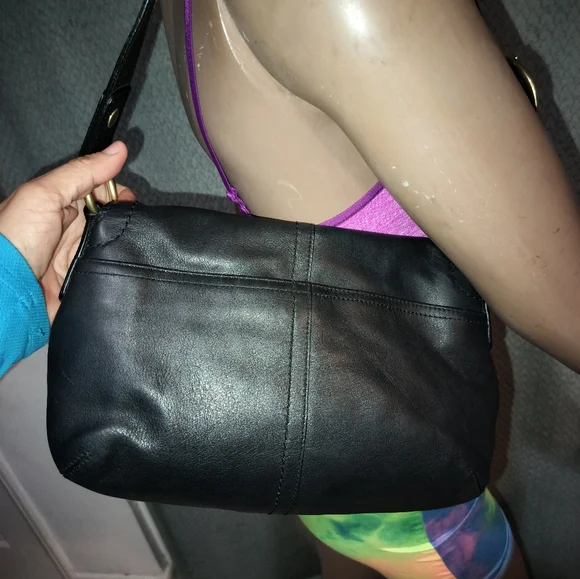 Coach 11842 Soho Black Buckle Flap Over Shoulder Bag. Excellent Cond. - Picture 6 of 16